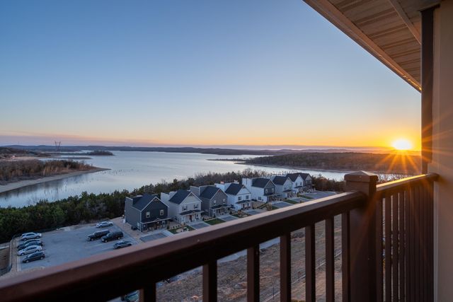 200 Majestic Drive 412, Branson, MO 65616