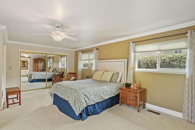 1909 W Vine St, Lodi, CA 95242