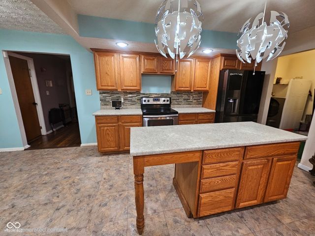 11965 Cable Drive, Indianapolis, IN 46236