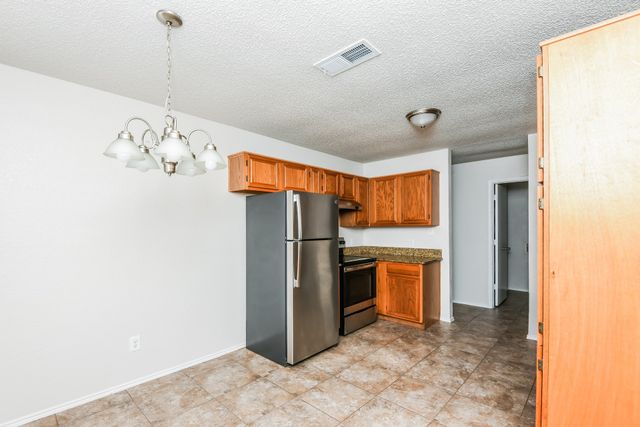 1359 Lincolnshire Way, Fort Worth, TX 76134