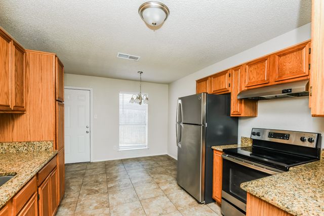 1359 Lincolnshire Way, Fort Worth, TX 76134