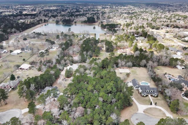 11464 Queensboro Court, Montgomery, TX 77316