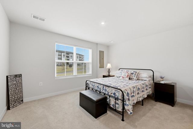106 HARDY, Winchester, VA 22602