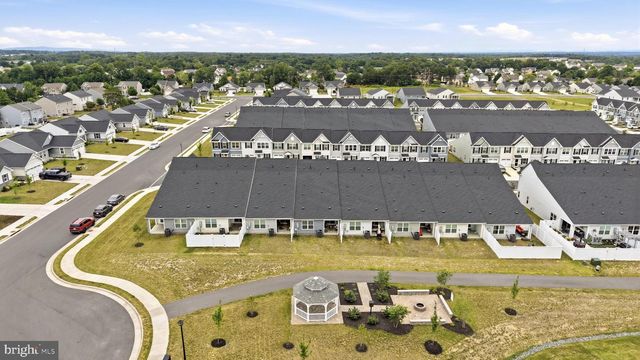 106 HARDY, Winchester, VA 22602