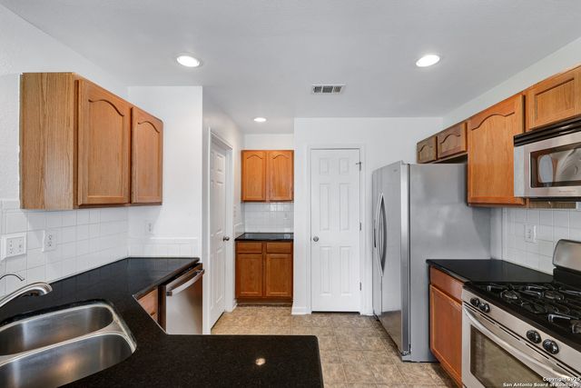 5535 Christina, San Antonio, TX 78247