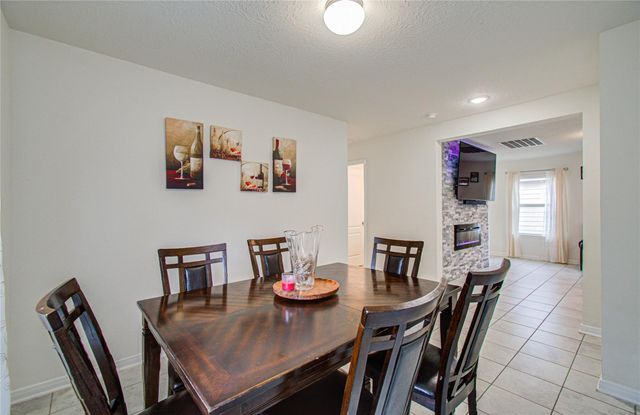 20730 Oakley Falls Drive, Katy, TX 77449