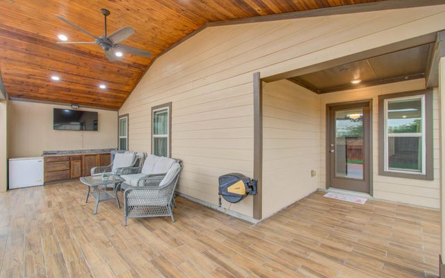 20730 Oakley Falls Drive, Katy, TX 77449