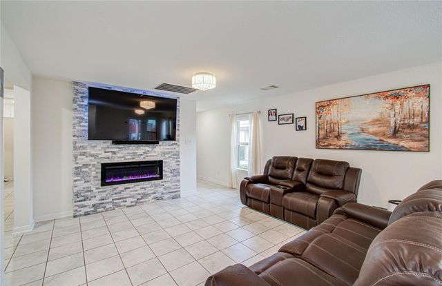 20730 Oakley Falls Drive, Katy, TX 77449