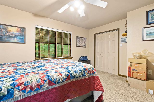 426 Private Road 7219, Jefferson, TX 75657