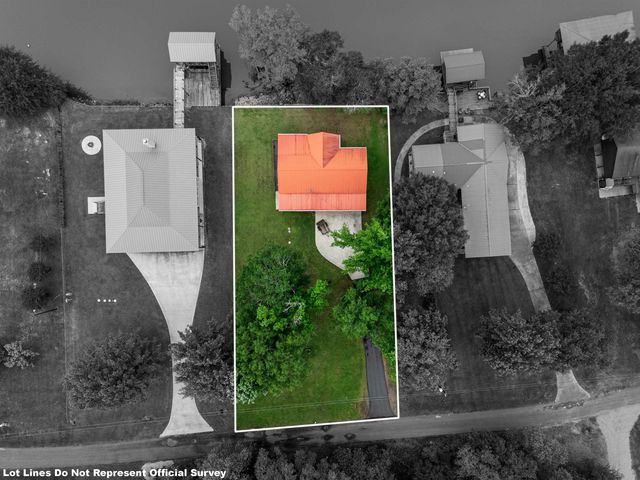 426 Private Road 7219, Jefferson, TX 75657