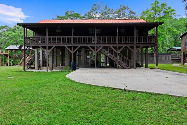 426 Private Road 7219, Jefferson, TX 75657