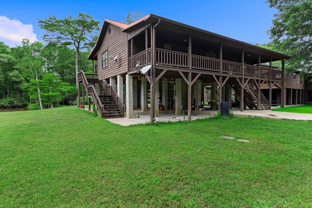 426 Private Road 7219, Jefferson, TX 75657