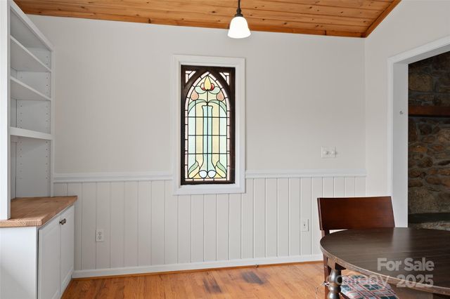 233 Rolling Drive, Waynesville, NC 28786