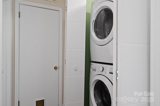 233 Rolling Drive, Waynesville, NC 28786