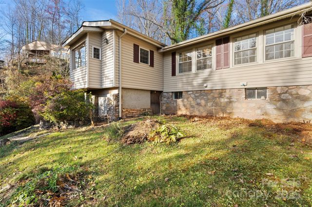 233 Rolling Drive, Waynesville, NC 28786