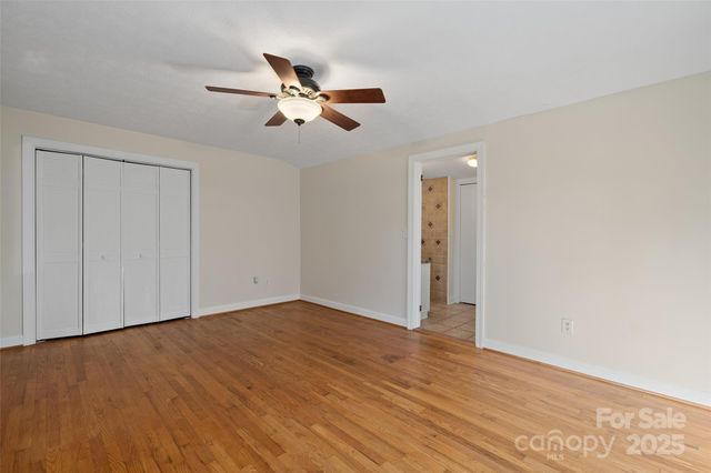 233 Rolling Drive, Waynesville, NC 28786