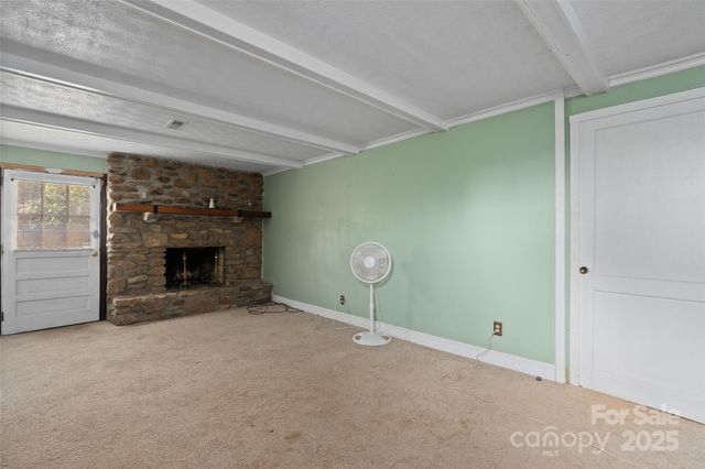 233 Rolling Drive, Waynesville, NC 28786