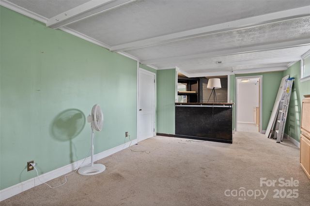 233 Rolling Drive, Waynesville, NC 28786