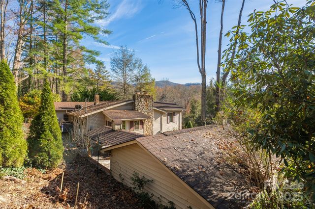 233 Rolling Drive, Waynesville, NC 28786