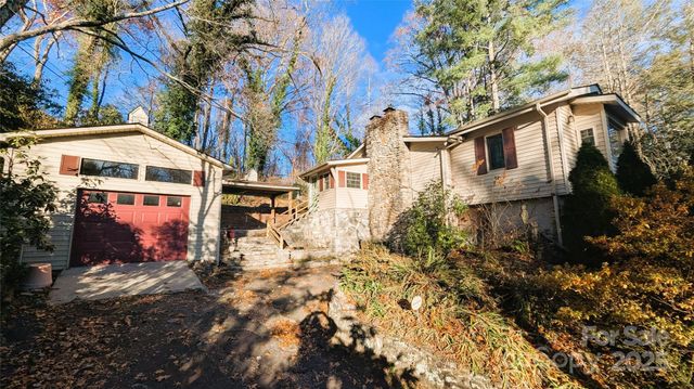 233 Rolling Drive, Waynesville, NC 28786