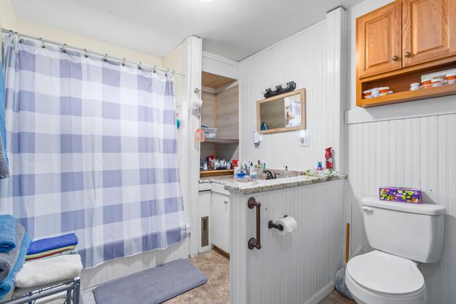 708 West Street, Stockton, MO 65785