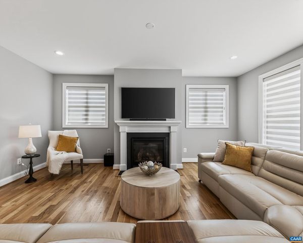 28 RED PINE DR, Zion Crossroads, VA 22942