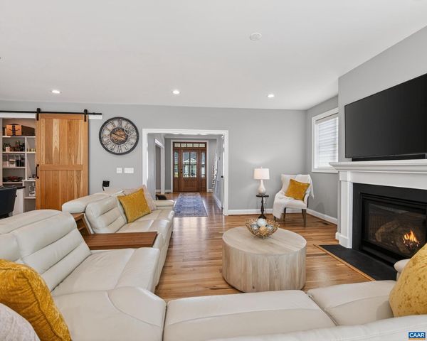 28 RED PINE DR, Zion Crossroads, VA 22942