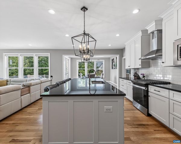 28 RED PINE DR, Zion Crossroads, VA 22942