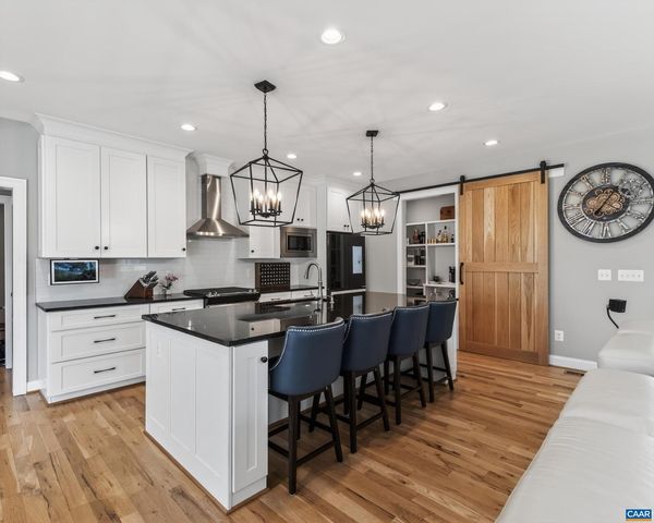 28 RED PINE DR, Zion Crossroads, VA 22942