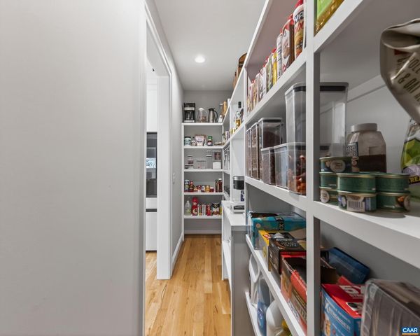 28 RED PINE DR, Zion Crossroads, VA 22942