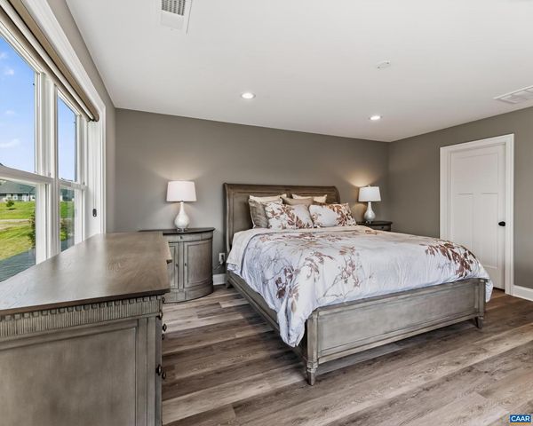 28 RED PINE DR, Zion Crossroads, VA 22942