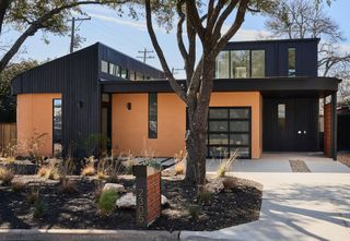 2305 Westoak DR, Austin, TX 78704