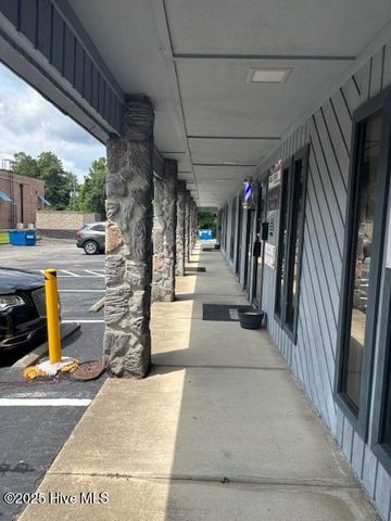 411 Western Boulevard C, Jacksonville, NC 28546