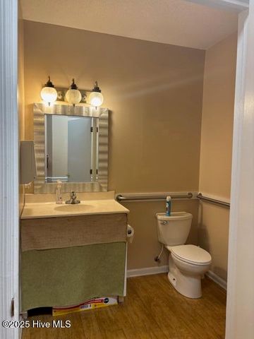 411 Western Boulevard C, Jacksonville, NC 28546
