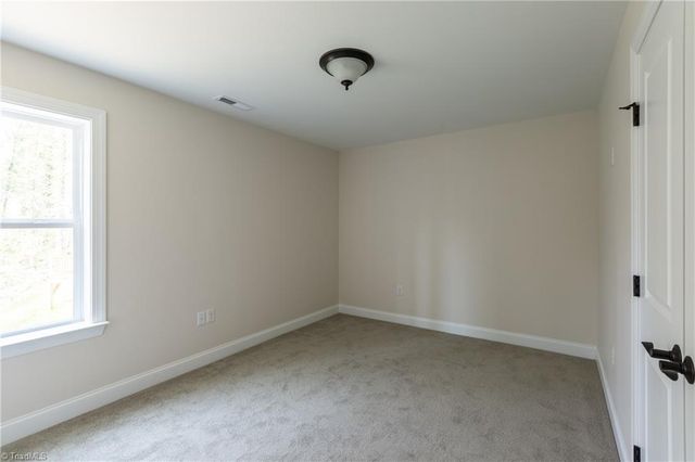 1064 S Sunset Drive, Winston-salem, NC 27103