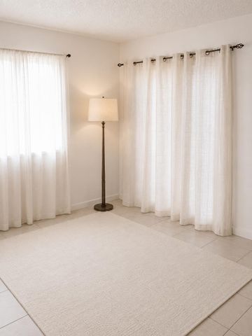 205 NE 3rd Street 104, Boynton Beach, FL 33435