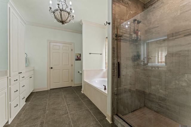 28049 Foxfire Ave, Walker, LA 70785