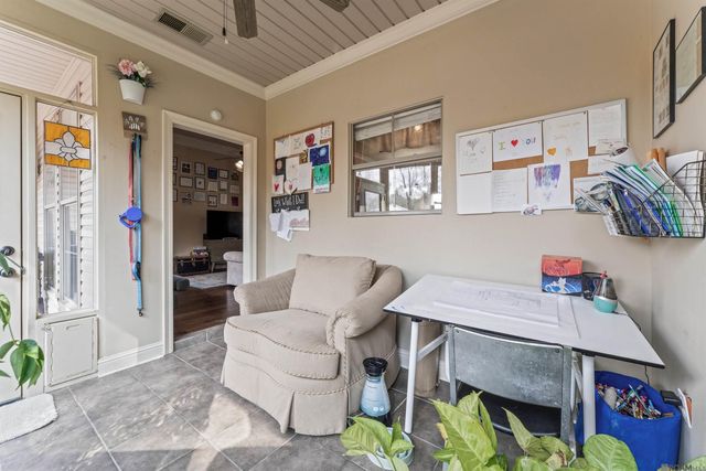 28049 Foxfire Ave, Walker, LA 70785