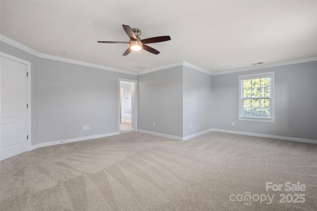 16001 Arabian Mews Lane, Charlotte, NC 28278