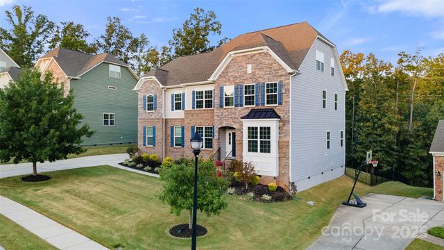 16001 Arabian Mews Lane, Charlotte, NC 28278