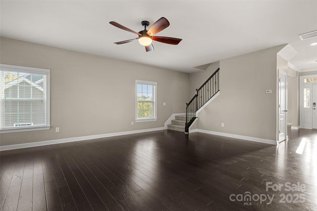 16001 Arabian Mews Lane, Charlotte, NC 28278