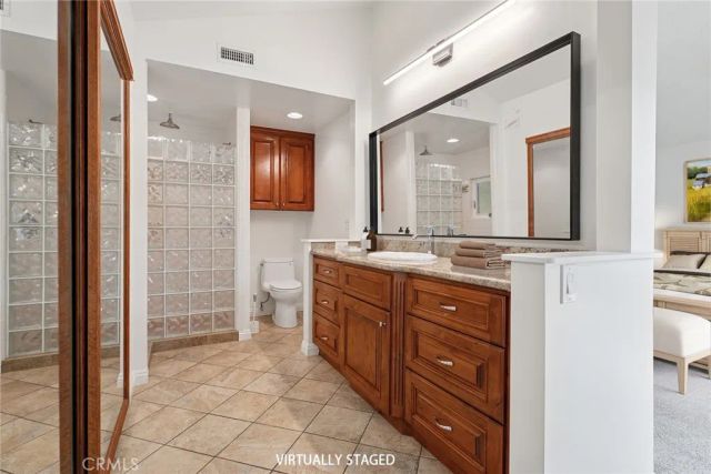 7254 Studio Road, Canoga Park, CA 91304