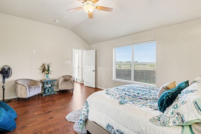 4509 Mallow Oak Drive, Fort Worth, TX 76123