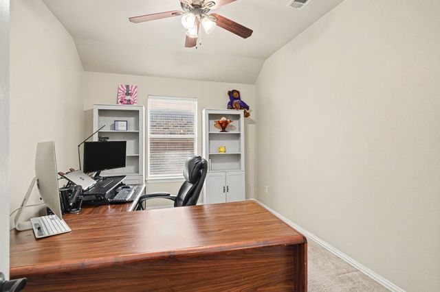 4509 Mallow Oak Drive, Fort Worth, TX 76123