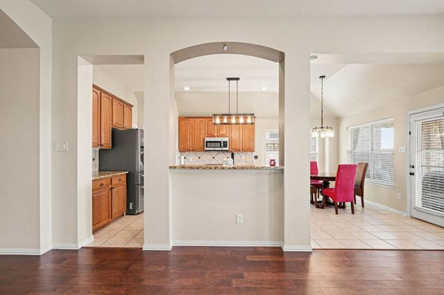 4509 Mallow Oak Drive, Fort Worth, TX 76123