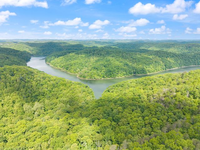 85 Jacks Drive, Wellington, KY 40387