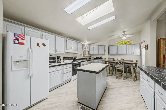34003 W SUPERIOR Avenue, Tonopah, AZ 85354