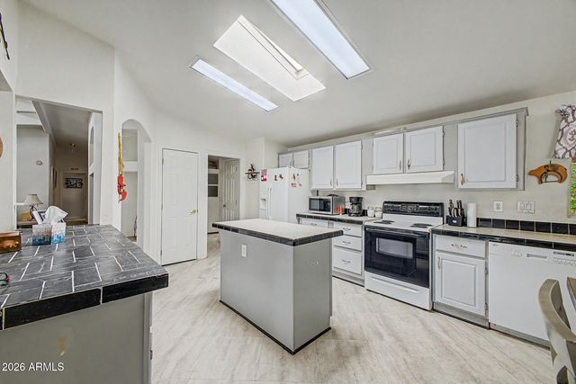 34003 W SUPERIOR Avenue, Tonopah, AZ 85354
