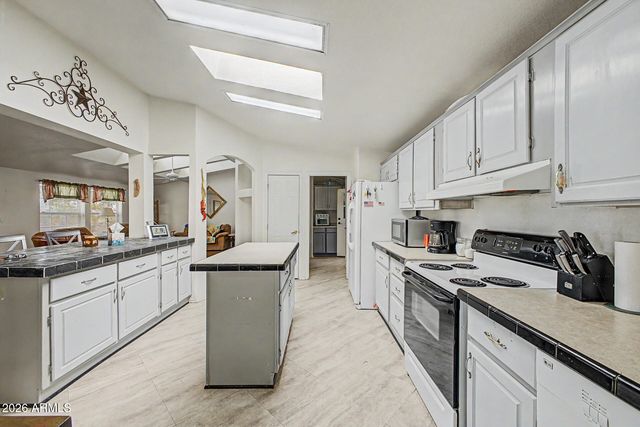 34003 W SUPERIOR Avenue, Tonopah, AZ 85354