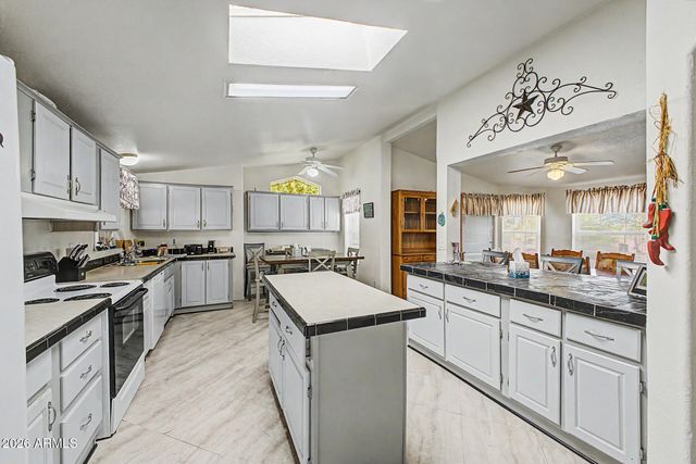 34003 W SUPERIOR Avenue, Tonopah, AZ 85354